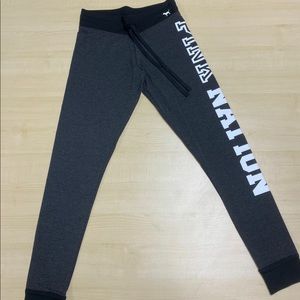 ❤️PINK Victoria’s Secret yoga pants!